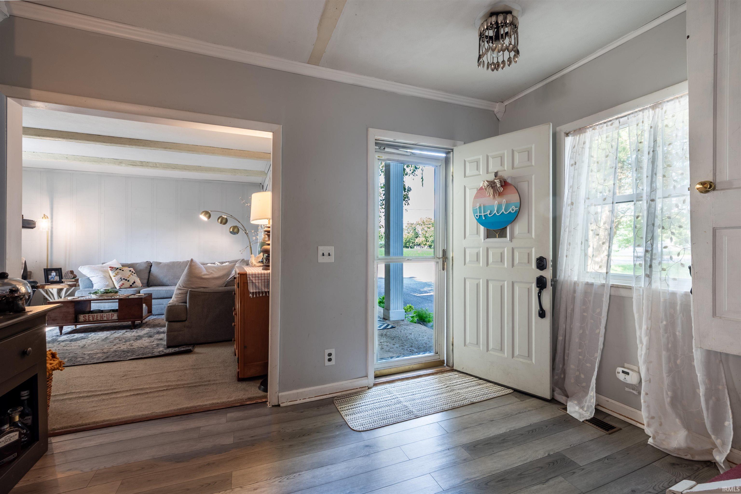 560 East 900 South Fairmount, IN 46928 - Photo 4 of 28