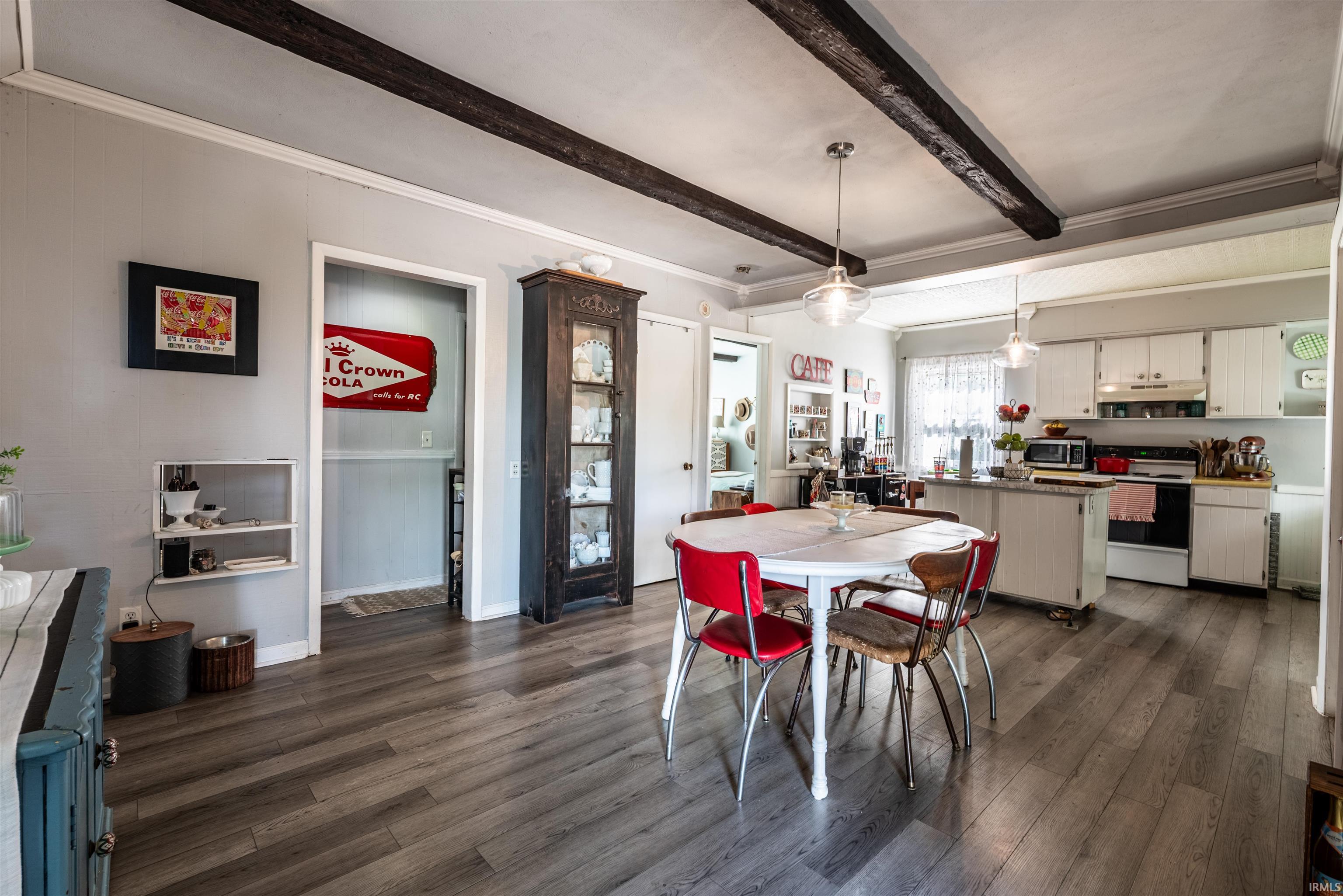 560 East 900 South Fairmount, IN 46928 - Photo 7 of 28