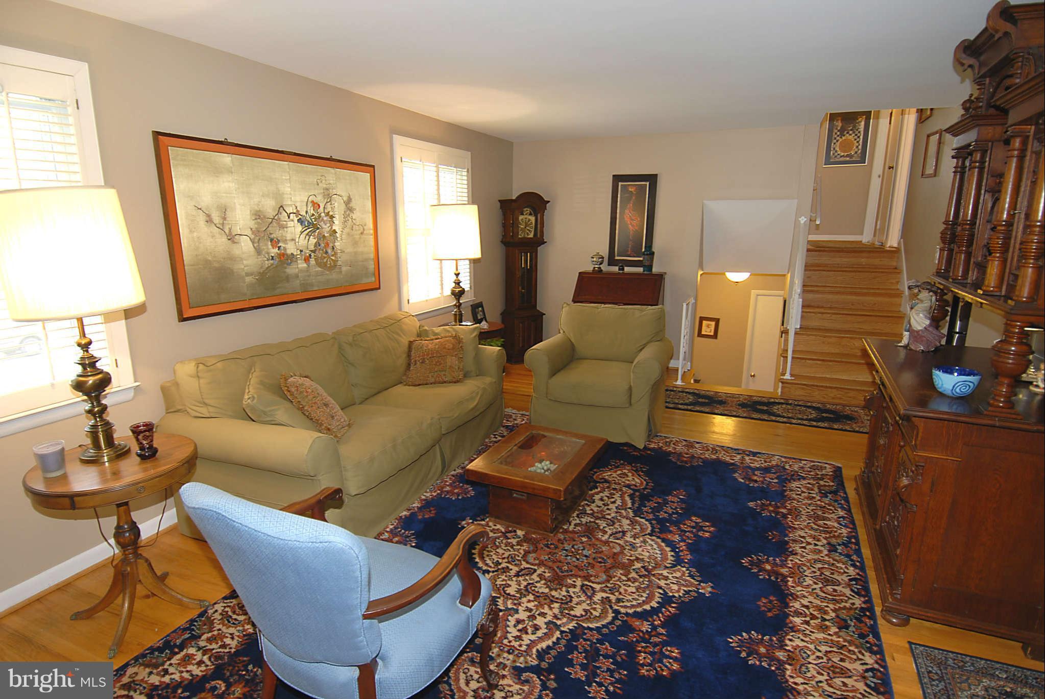 10315 Royal Road Silver Spring, MD 20903 - Photo 7 of 17 Living Room