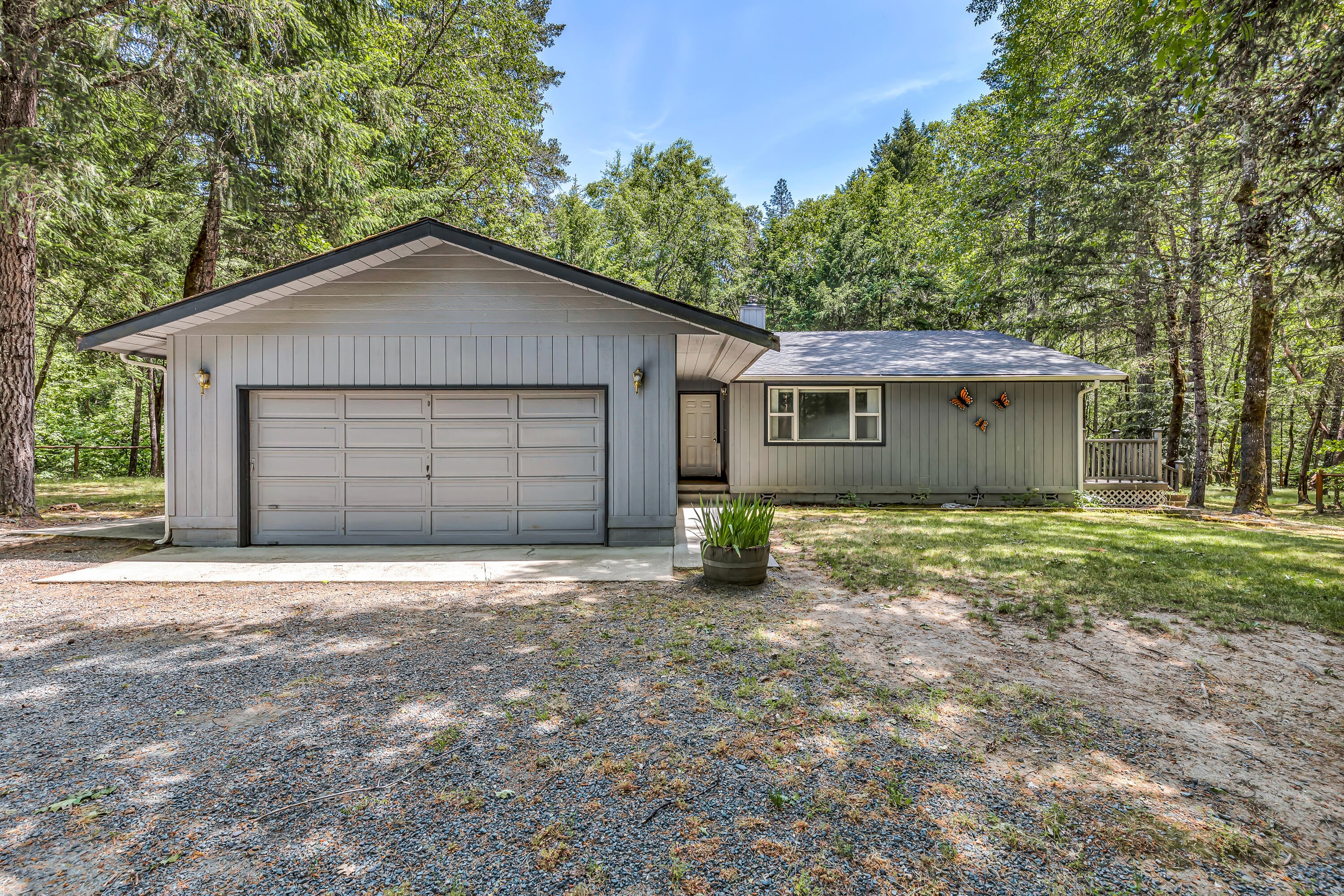 311 Peco Road Grants Pass, OR 97526 - Photo 47 of 67 9R9A1583