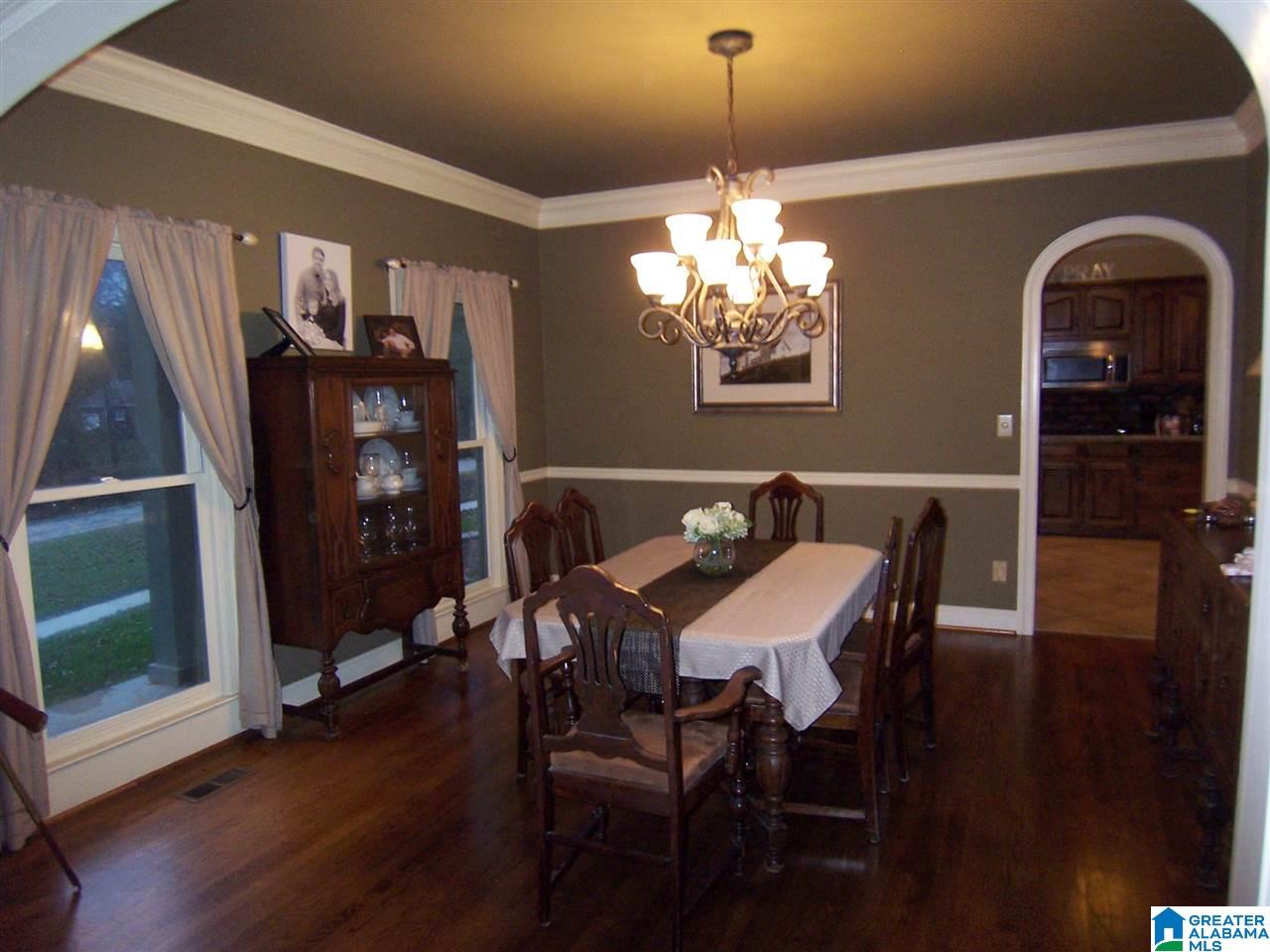 309 Carriage Lane Alabaster, AL 35007 - Photo 3 of 48