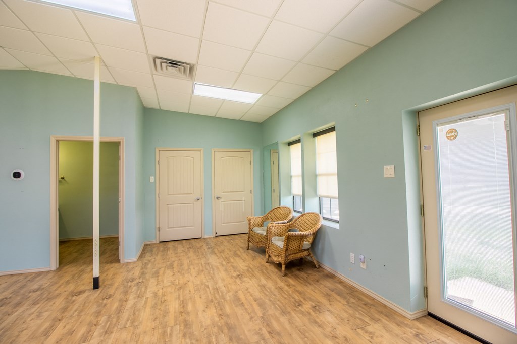 6515 Highway 27 Center Point, TX 78010 - Photo 40 of 48 a view of a livingroom with wooden floor and a window
