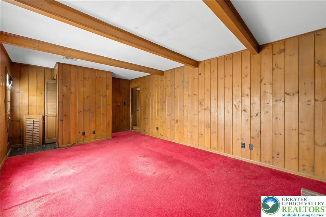 904 Parkway Road Allentown, PA 18104 - Photo 15 of 42 a view of an empty room