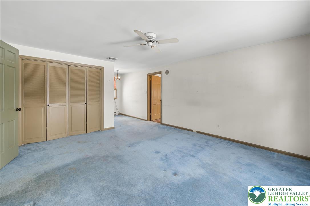 904 Parkway Road Allentown, PA 18104 - Photo 23 of 42 a view of an empty room