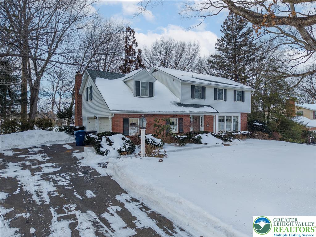 904 Parkway Road Allentown, PA 18104 - Photo 4 of 6