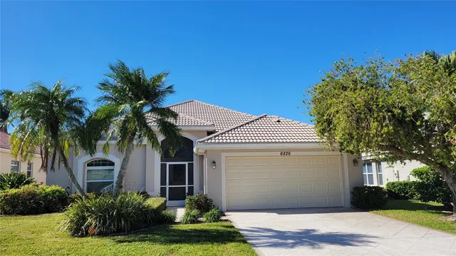 $3,300 | 6826 Winslow Street, Sarasota, FL 34243