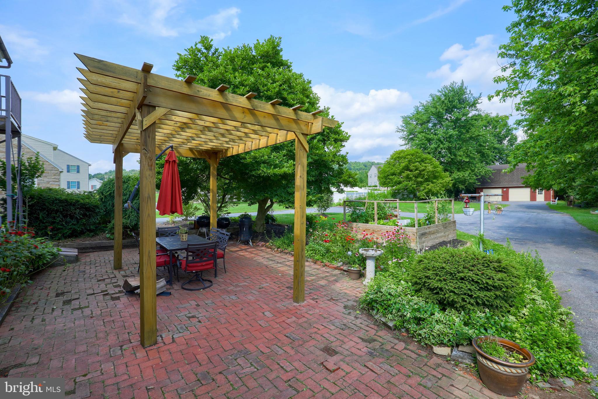 1296 Reading Road Denver, PA 17517 - Photo 46 of 50 Patio w/ pergola feature