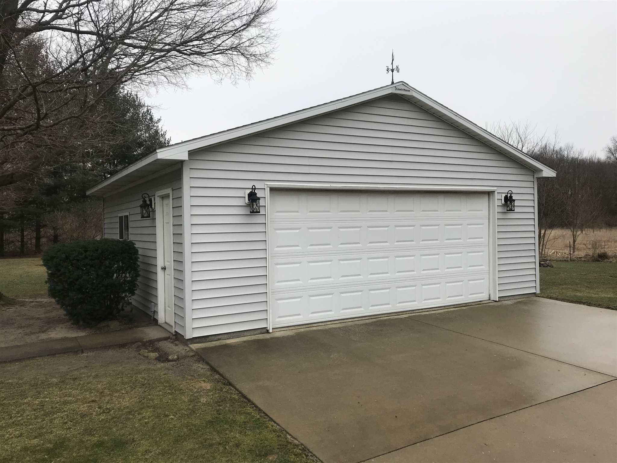 13573 5th Road Plymouth, IN 46563 - Photo 2 of 23 Gallery Image 2