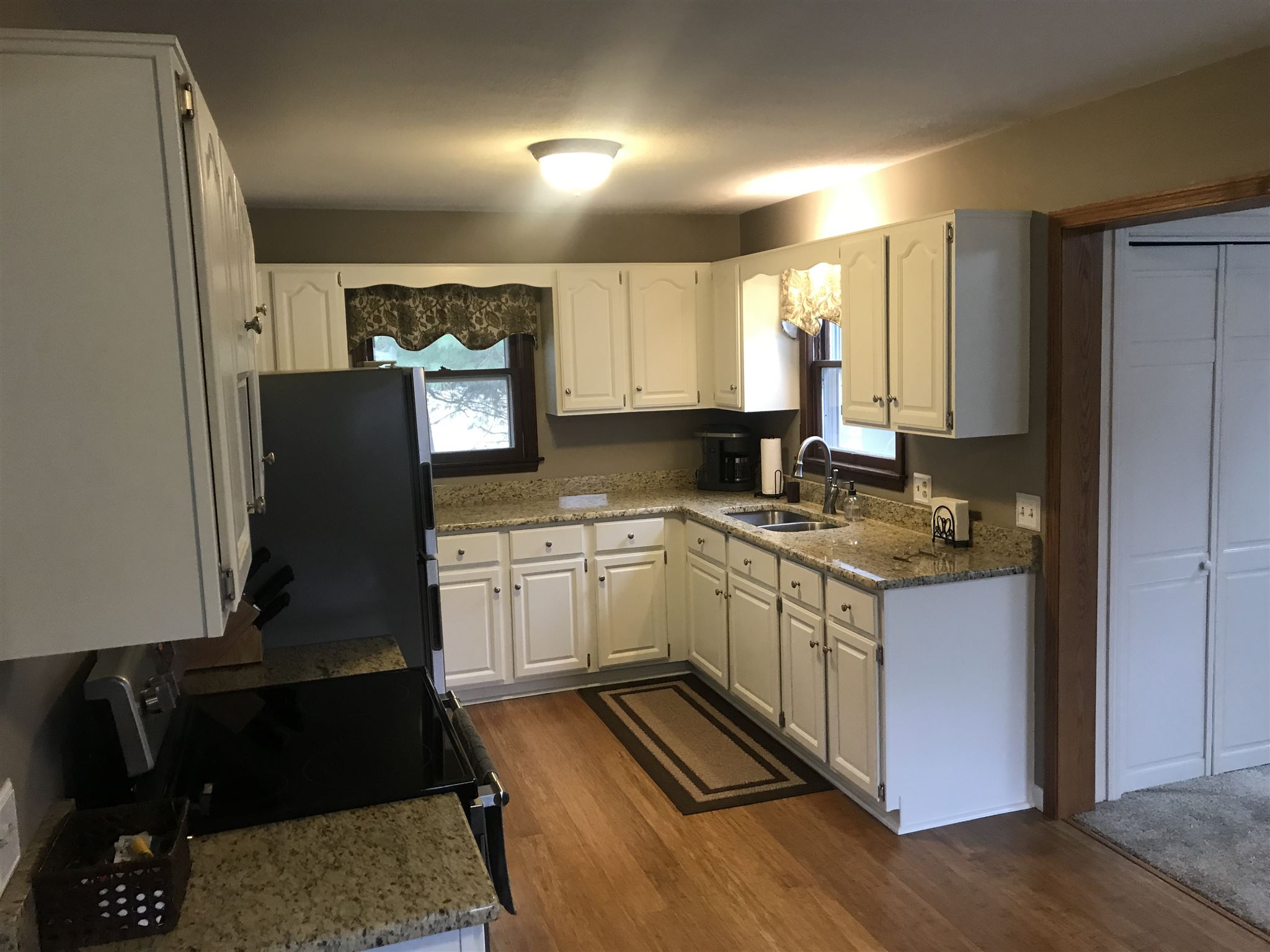13573 5th Road Plymouth, IN 46563 - Photo 5 of 23 Gallery Image 5