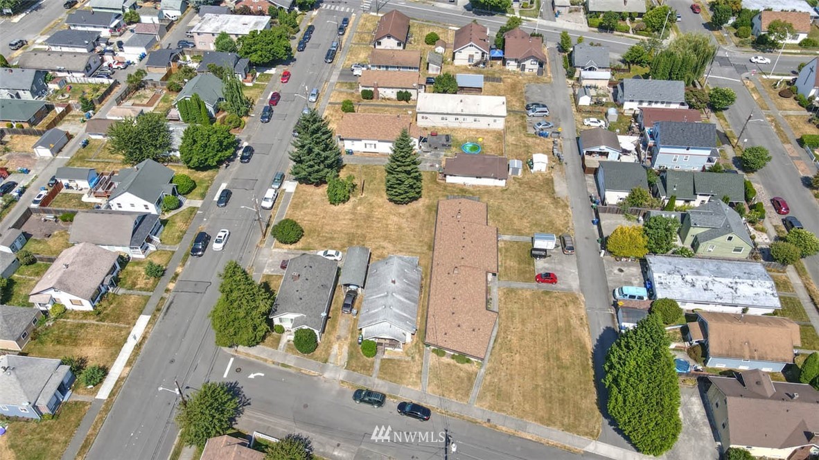 234 Williams Avenue North Renton, WA 98057 - Photo 3 of 12 Gallery Image 3