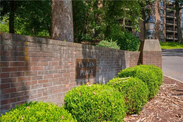 $165,000 | 201 Grant Street, Unit 609, Sewickley, PA 15143