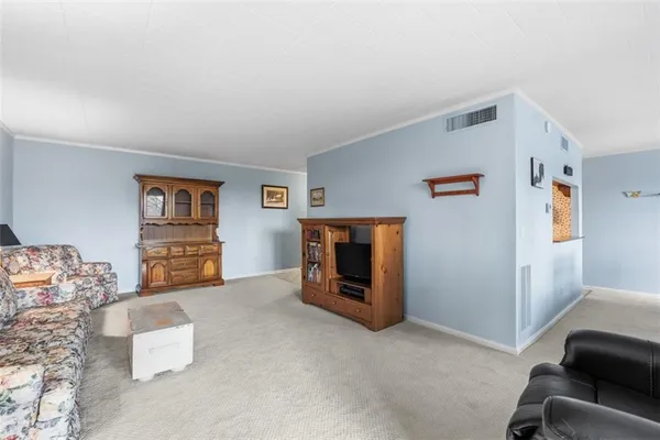 $165,000 | 201 Grant Street, Unit 609, Sewickley, PA 15143