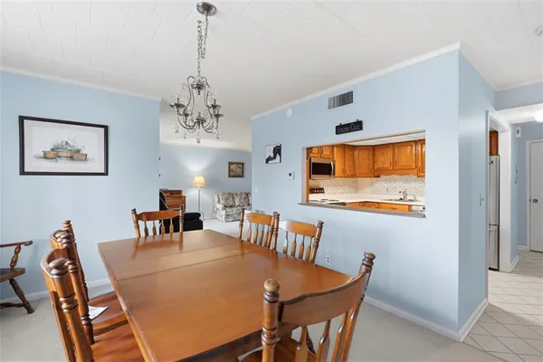 $165,000 | 201 Grant Street, Unit 609, Sewickley, PA 15143