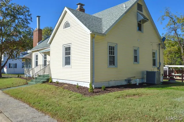 $234,900 | 312 West Phillips Street, Freeburg, IL 62243