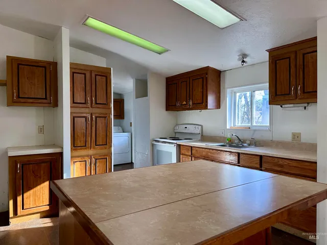 $220,000 | 1020 Idaho Street, Kamiah, ID 83536