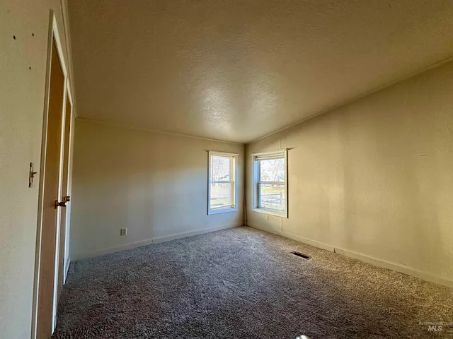 $220,000 | 1020 Idaho Street, Kamiah, ID 83536