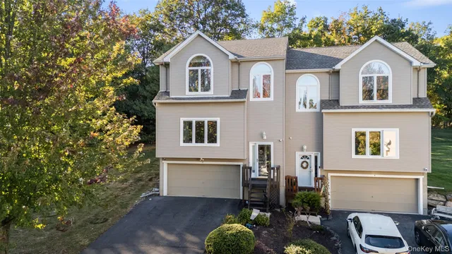 $494,900 | 8 Ledger View Court, Highland Mills, NY 10930