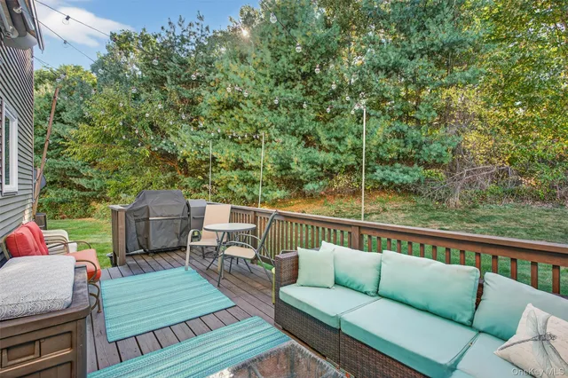 $494,900 | 8 Ledger View Court, Highland Mills, NY 10930