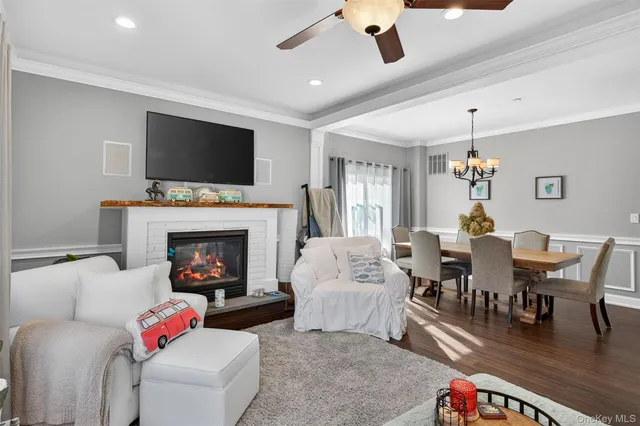 $494,900 | 8 Ledger View Court, Highland Mills, NY 10930