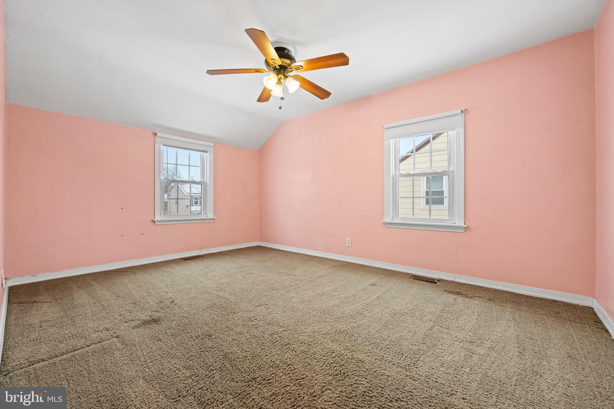 2233 Clayton Road Morton, PA 19070 - Photo 18 of 27 Gallery Image 18