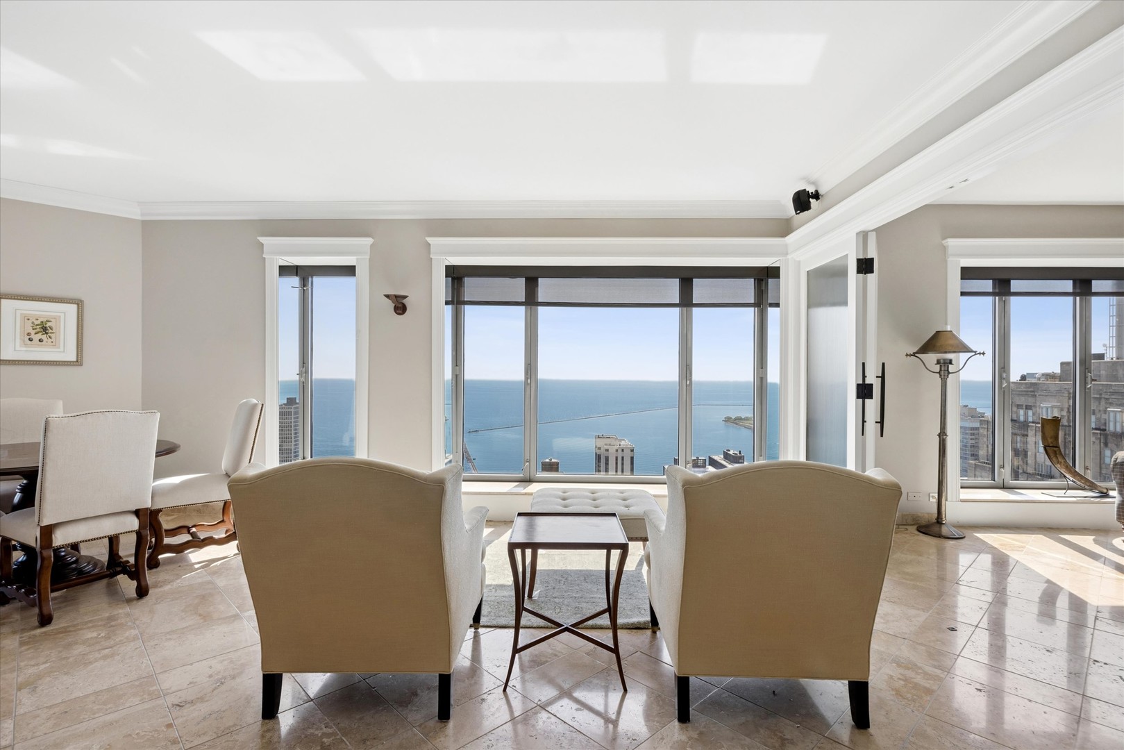 950 North Michigan Avenue, Unit 4202 Chicago, IL 60611 - Photo 8 of 33
