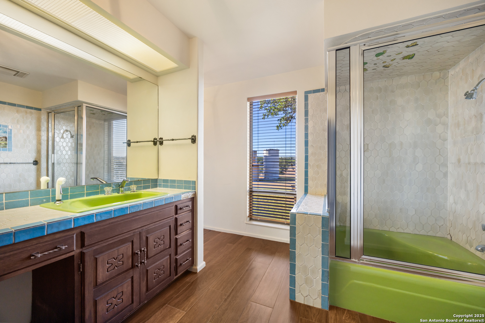 2650 Bandera Highway Kerrville, TX 78028 - Photo 37 of 50 a bathroom with a sink a bathtub and a shower