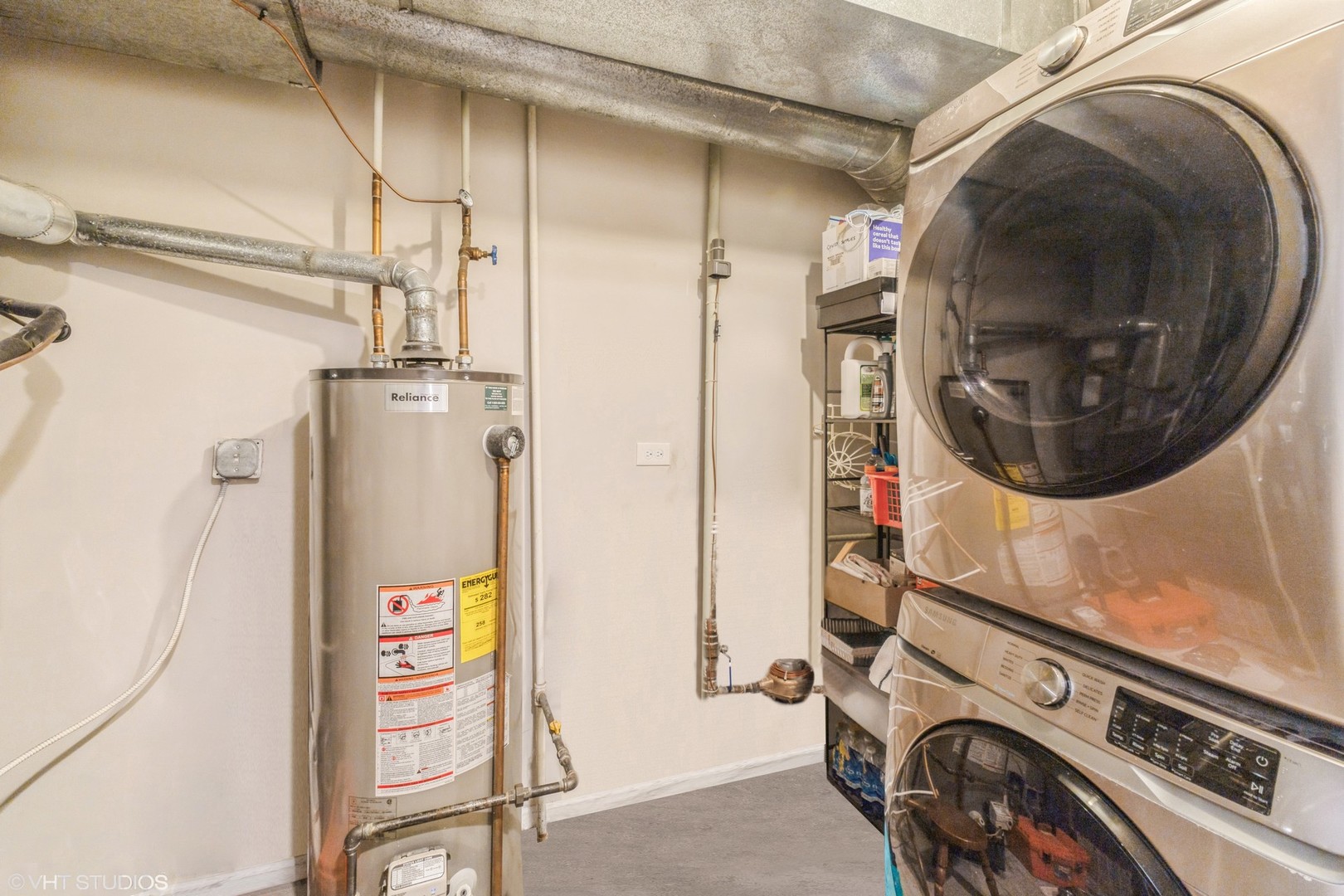 1328 South Federal Street, Unit G Chicago, IL 60605 - Photo 19 of 27 a utility room with dryer and washer