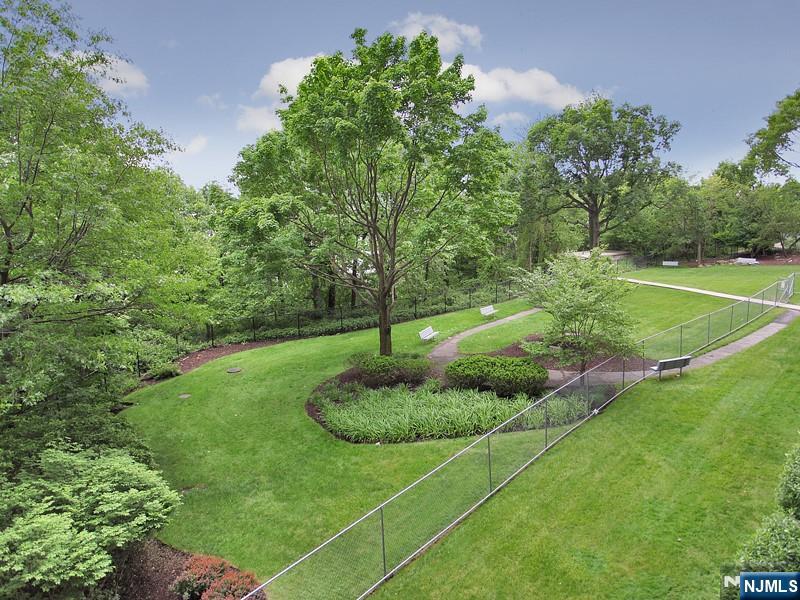 2 Horizon Road, Unit 1030 Fort Lee, NJ 07024 - Photo 17 of 28