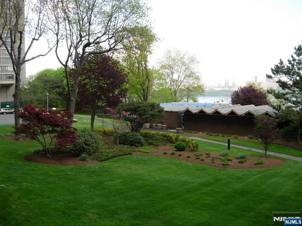 2 Horizon Road, Unit 1030 Fort Lee, NJ 07024 - Photo 25 of 28