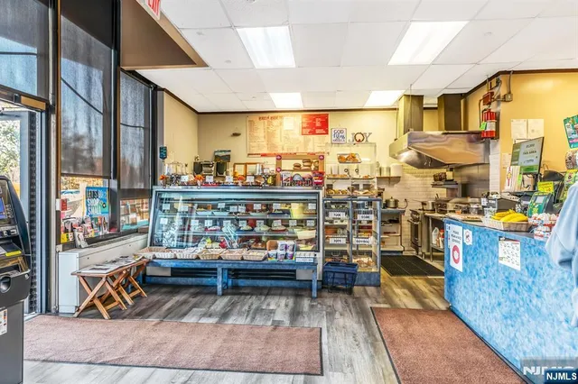 $185,000 | 2 Horizon Road, Unit 1030, Fort Lee, NJ 07024