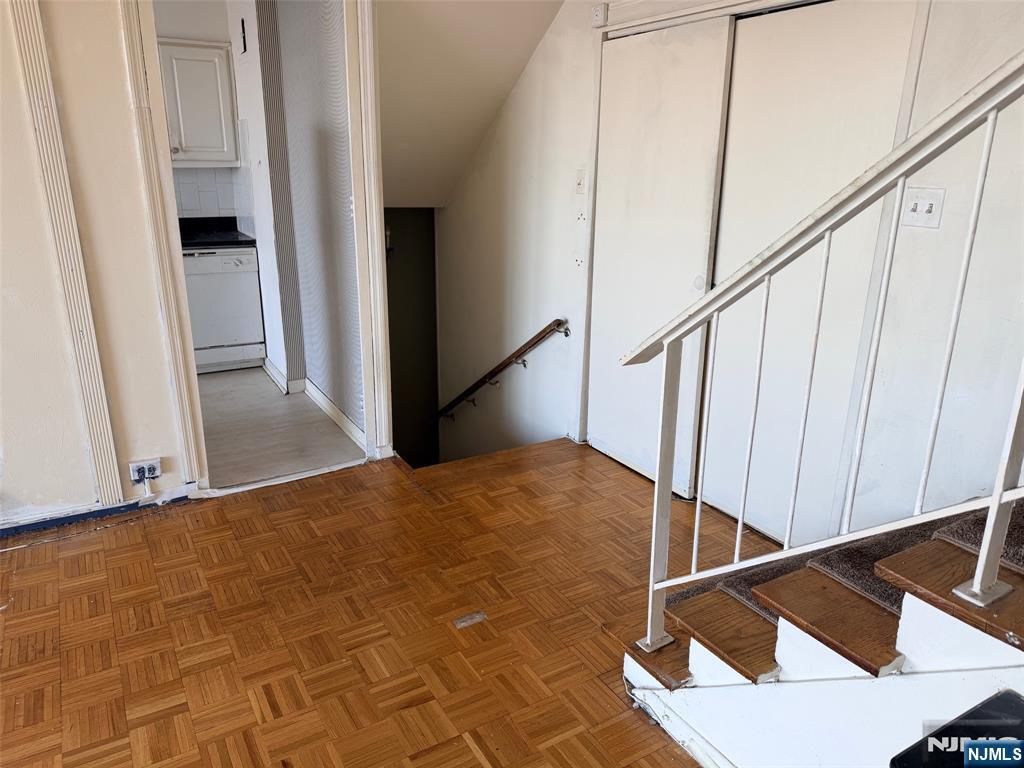 2 Horizon Road, Unit 1030 Fort Lee, NJ 07024 - Photo 9 of 28