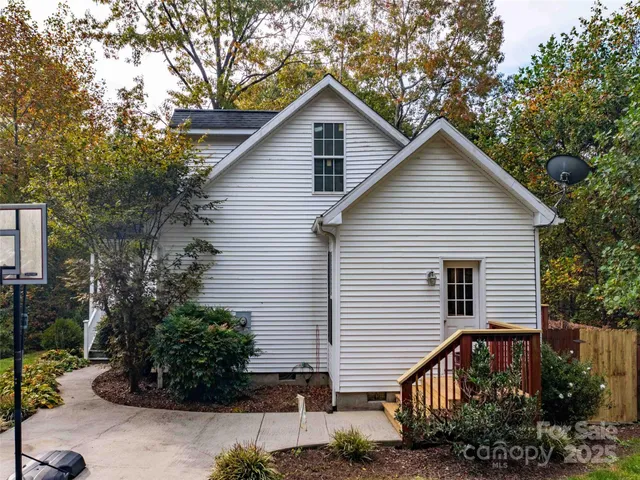 $500,000 | 37 C Creek Lane, Pisgah Forest, NC 28768