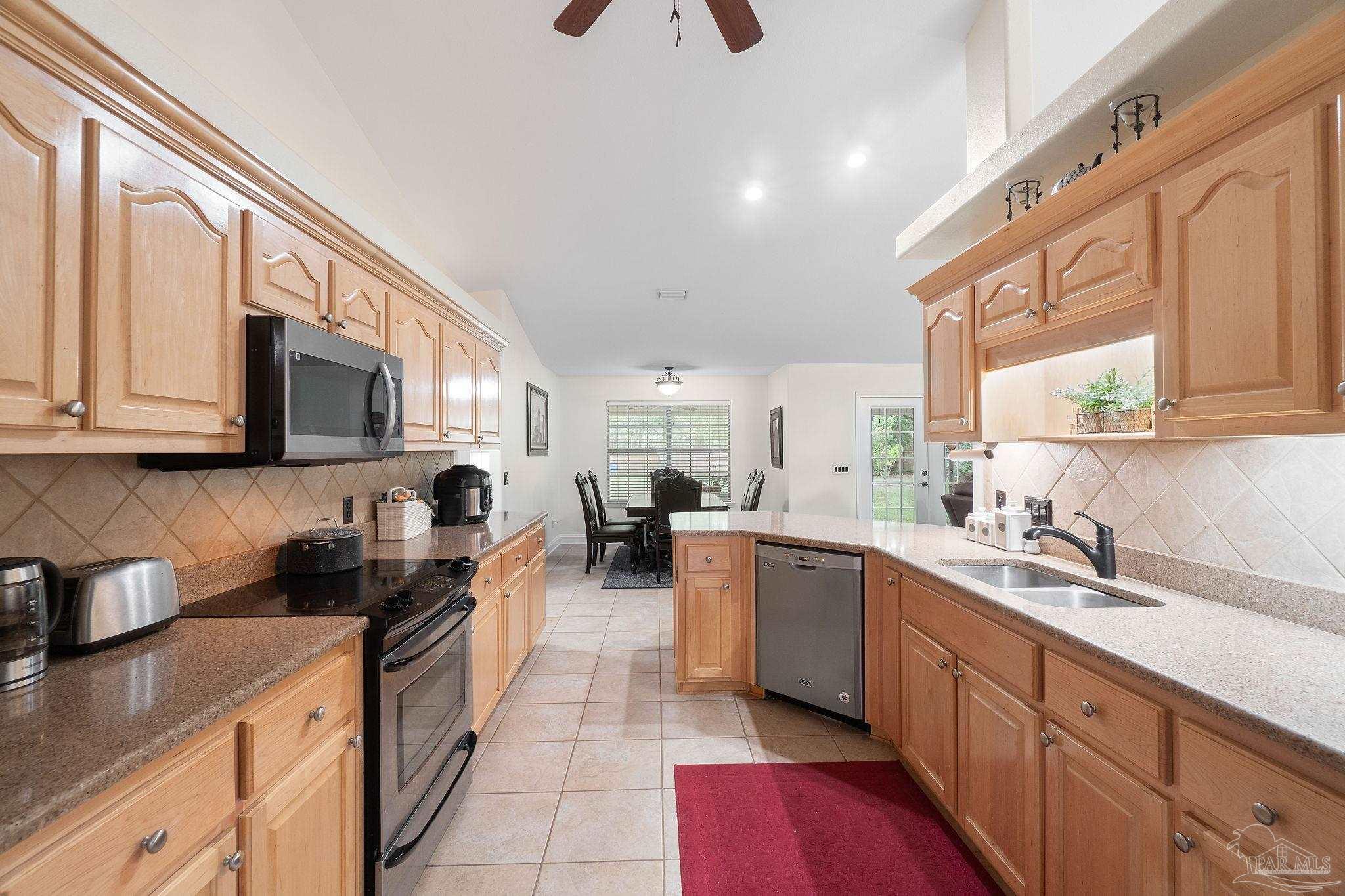 5496 Heatherton Road Milton, FL 32570 - Photo 15 of 37 Gallery Image 15
