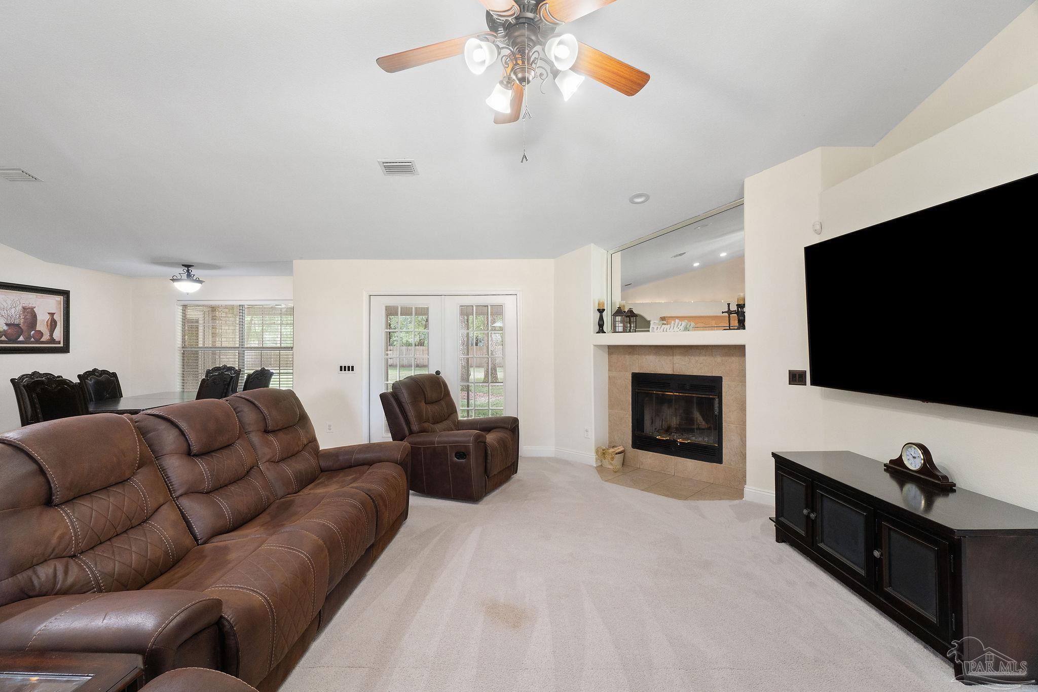 5496 Heatherton Road Milton, FL 32570 - Photo 7 of 37 Gallery Image 7