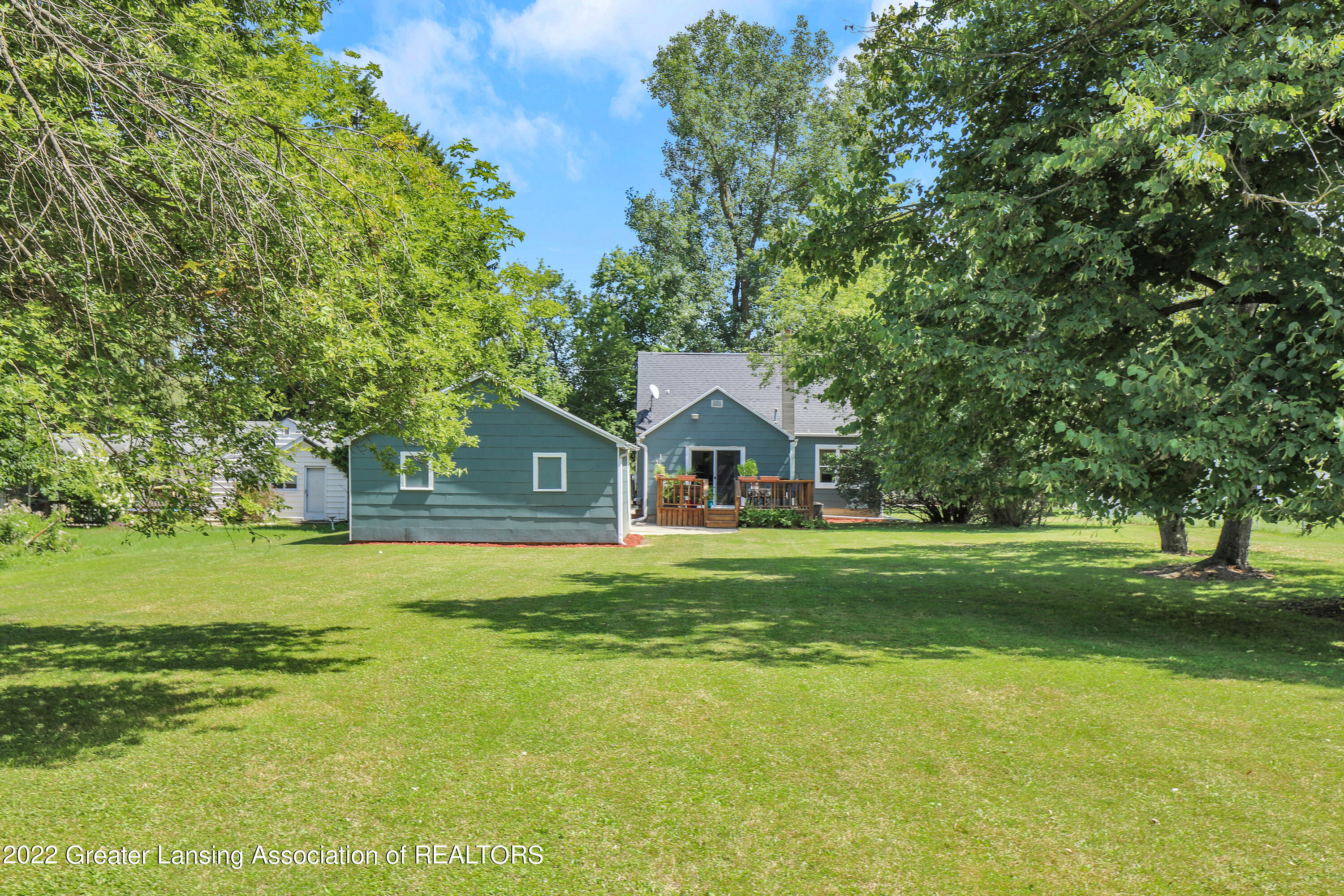1911 North Canal Road Lansing, MI 48917 - Photo 27 of 31 9I3A6479
