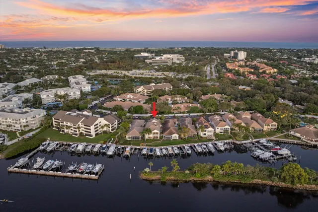 $3,150,000 | 602 Oak Harbour Drive, Juno Beach, FL 33408