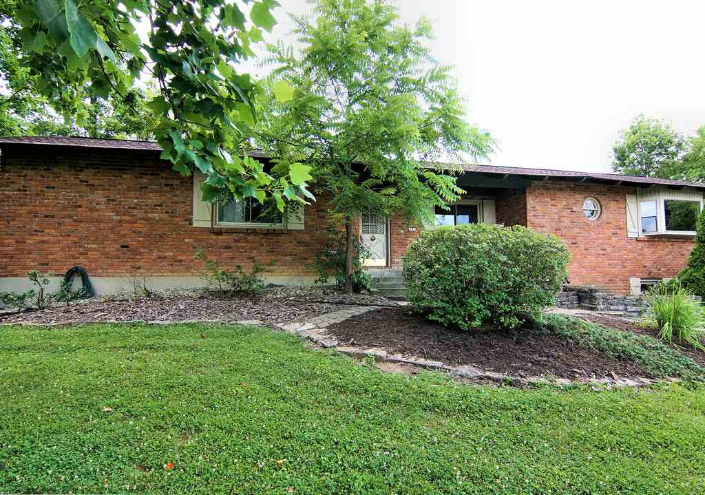 225 Beechwood Road Fort Mitchell, KY 41017 - Photo 2 of 28 Gallery Image 2