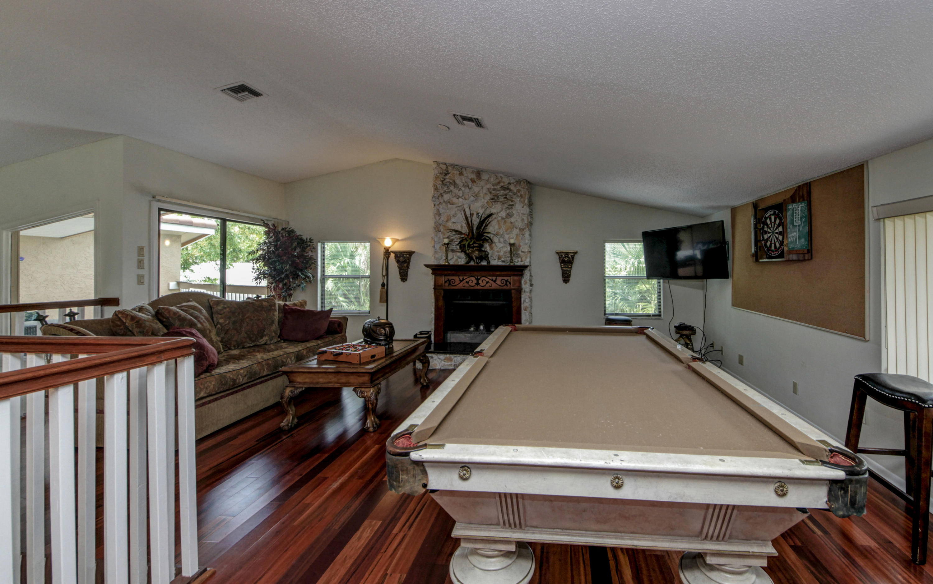 1337 Southwest 2nd Street Boca Raton, FL 33486 - Photo 14 of 22 Loft Bar Area