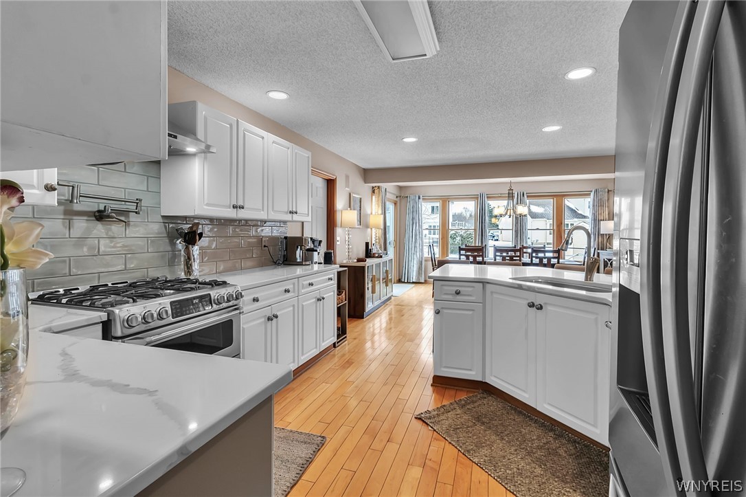 30 Willow Ridge Lane Lancaster, NY 14086 - Photo 8 of 50