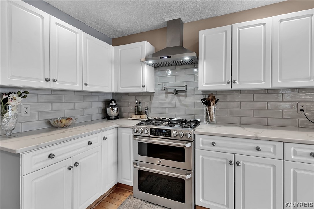 30 Willow Ridge Lane Lancaster, NY 14086 - Photo 10 of 50