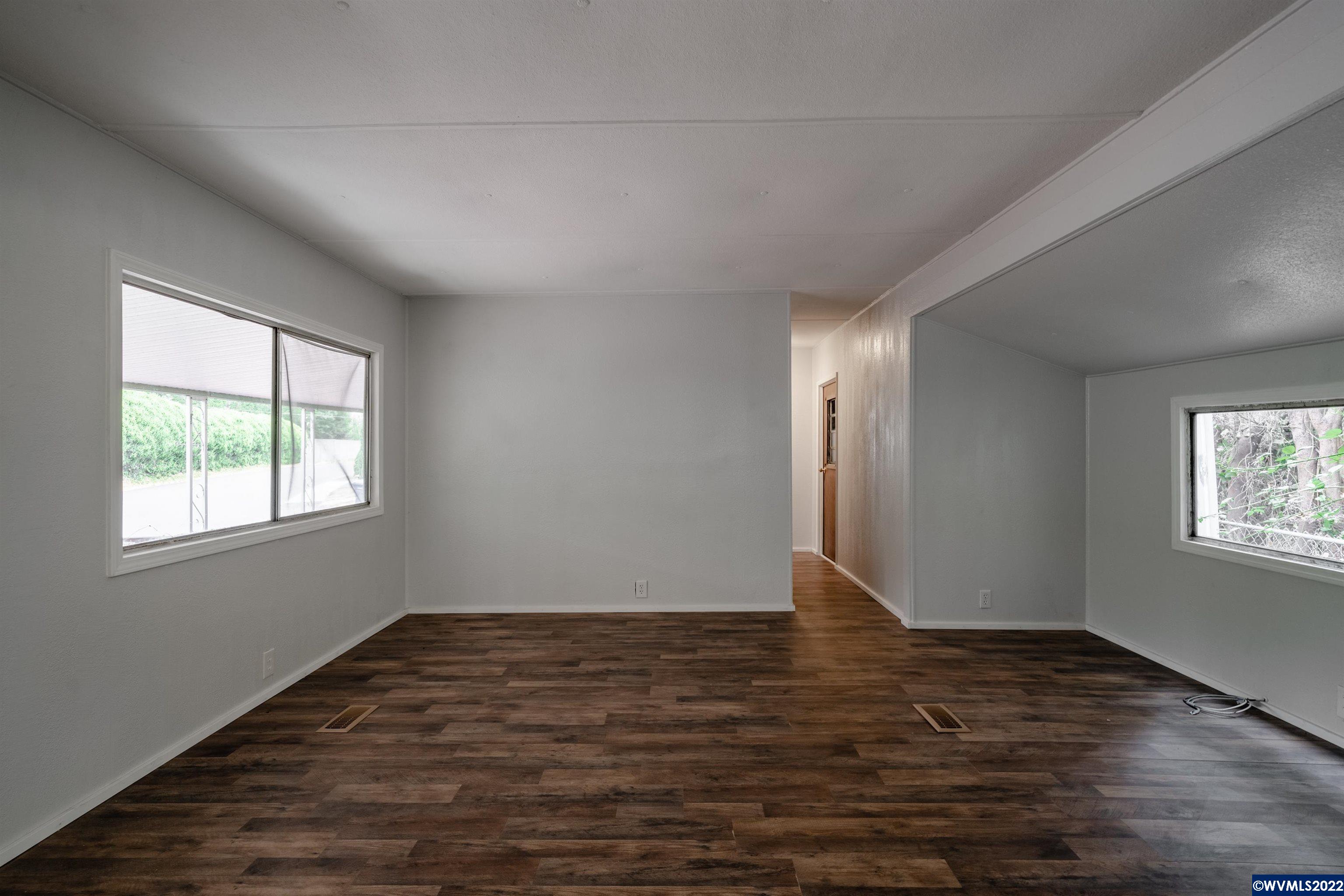 5355 River ( Road, Unit 34 Keizer, OR 97303 - Photo 11 of 28 Gallery Image 11