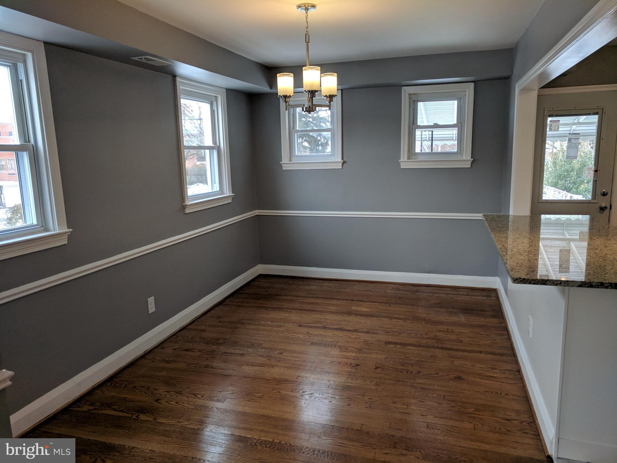 700 Benninghaus Road Baltimore, MD 21212 - Photo 6 of 30 Dining Room