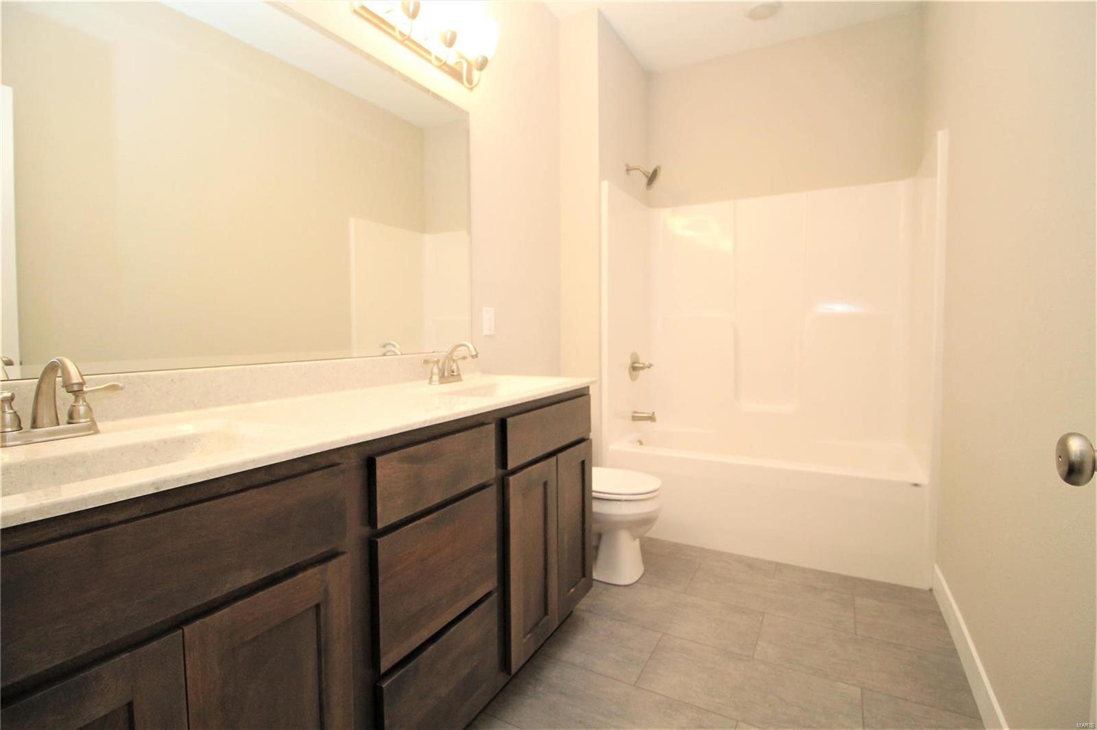 417 Cook Avenue Hamel, IL 62046 - Photo 16 of 26 Gallery Image 16