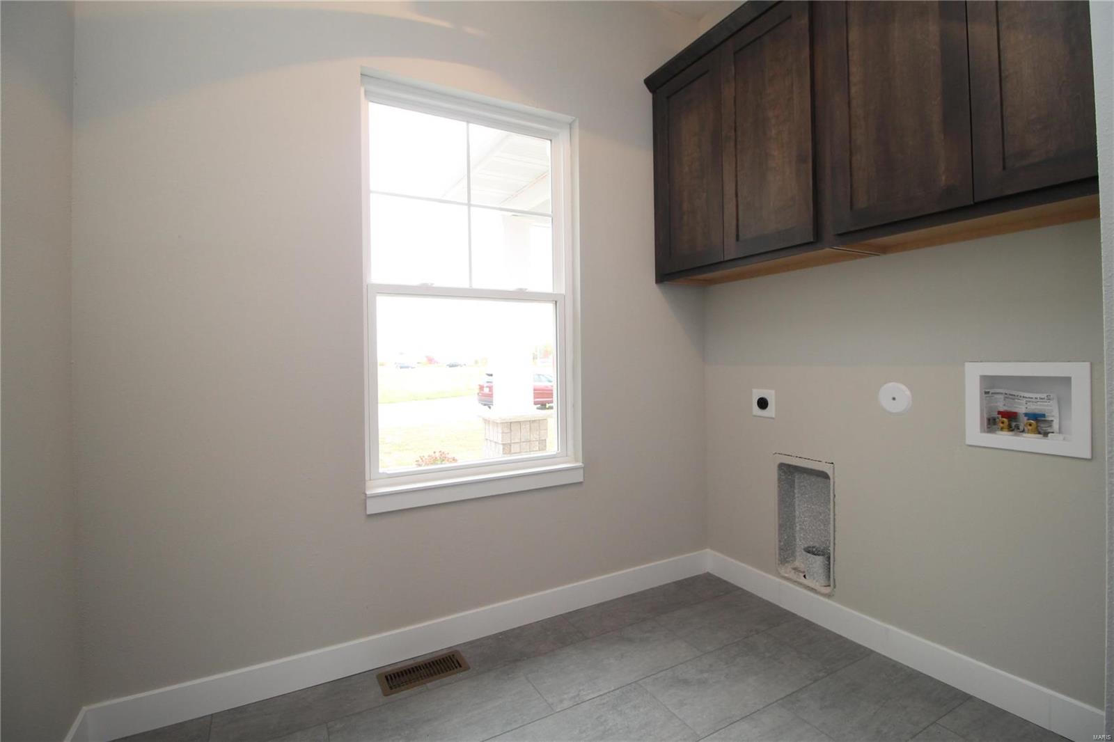 417 Cook Avenue Hamel, IL 62046 - Photo 22 of 26 Gallery Image 22
