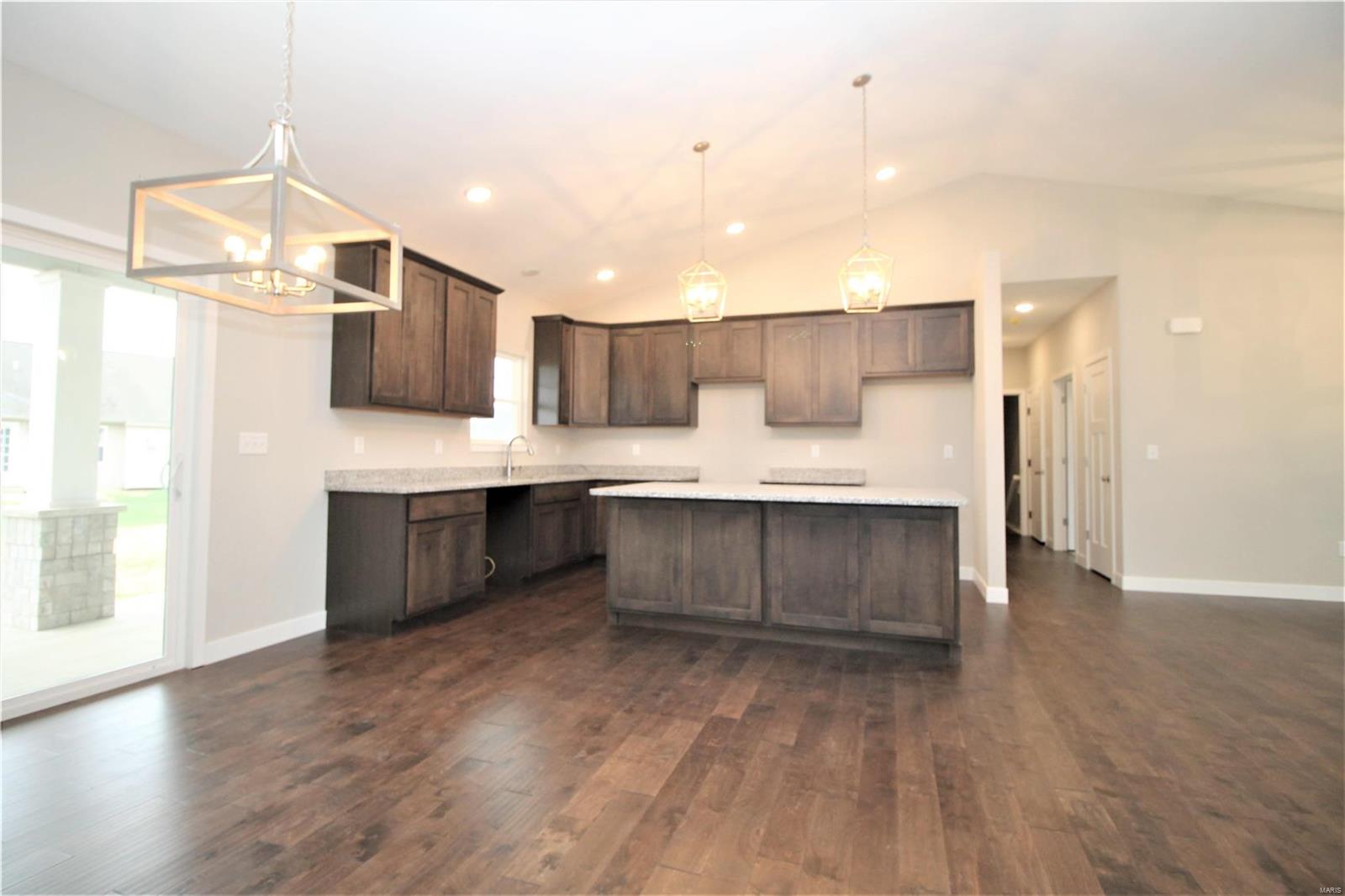 417 Cook Avenue Hamel, IL 62046 - Photo 4 of 26 Gallery Image 4