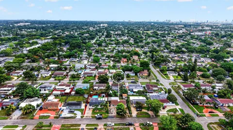 $400,000 | 721 North 69th Avenue, Hollywood, FL 33024