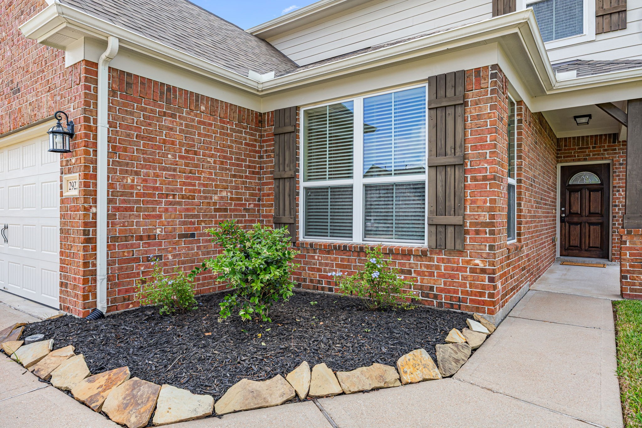 2922 Coachmaker Trail Rosenberg, TX 77471 - Photo 3 of 32