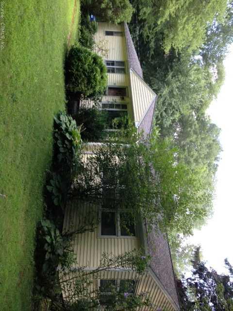 105 Heritage Road Putnam, CT 06260 - Photo 1 of 1 Exterior Front.