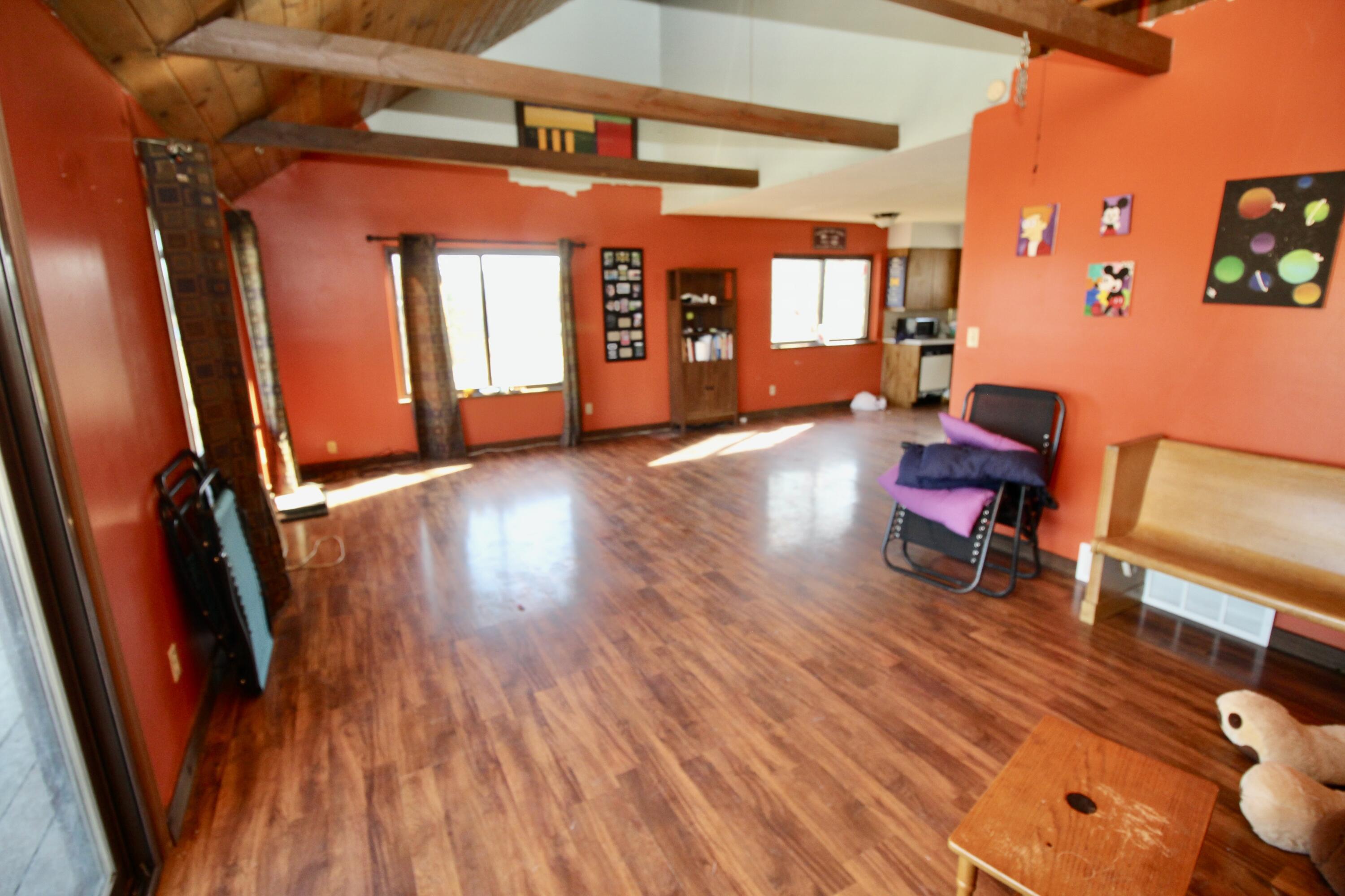 1670 Carr Road Muskegon, MI 49442 - Photo 3 of 19 IMG_3946