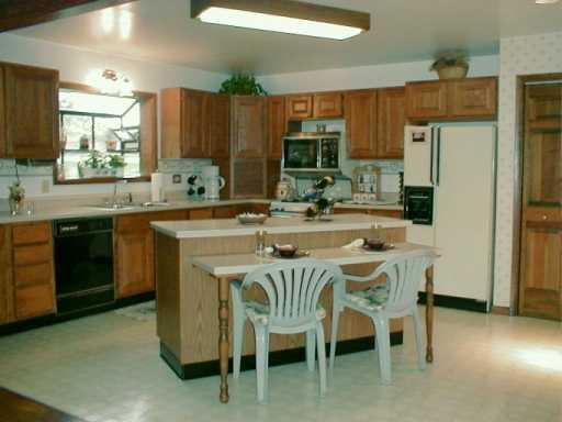 1812 Hassam Road Coraopolis, PA 15108 - Photo 4 of 8 Gallery Image 4